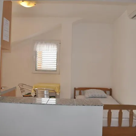 Marija I Josip Apartment Vir
